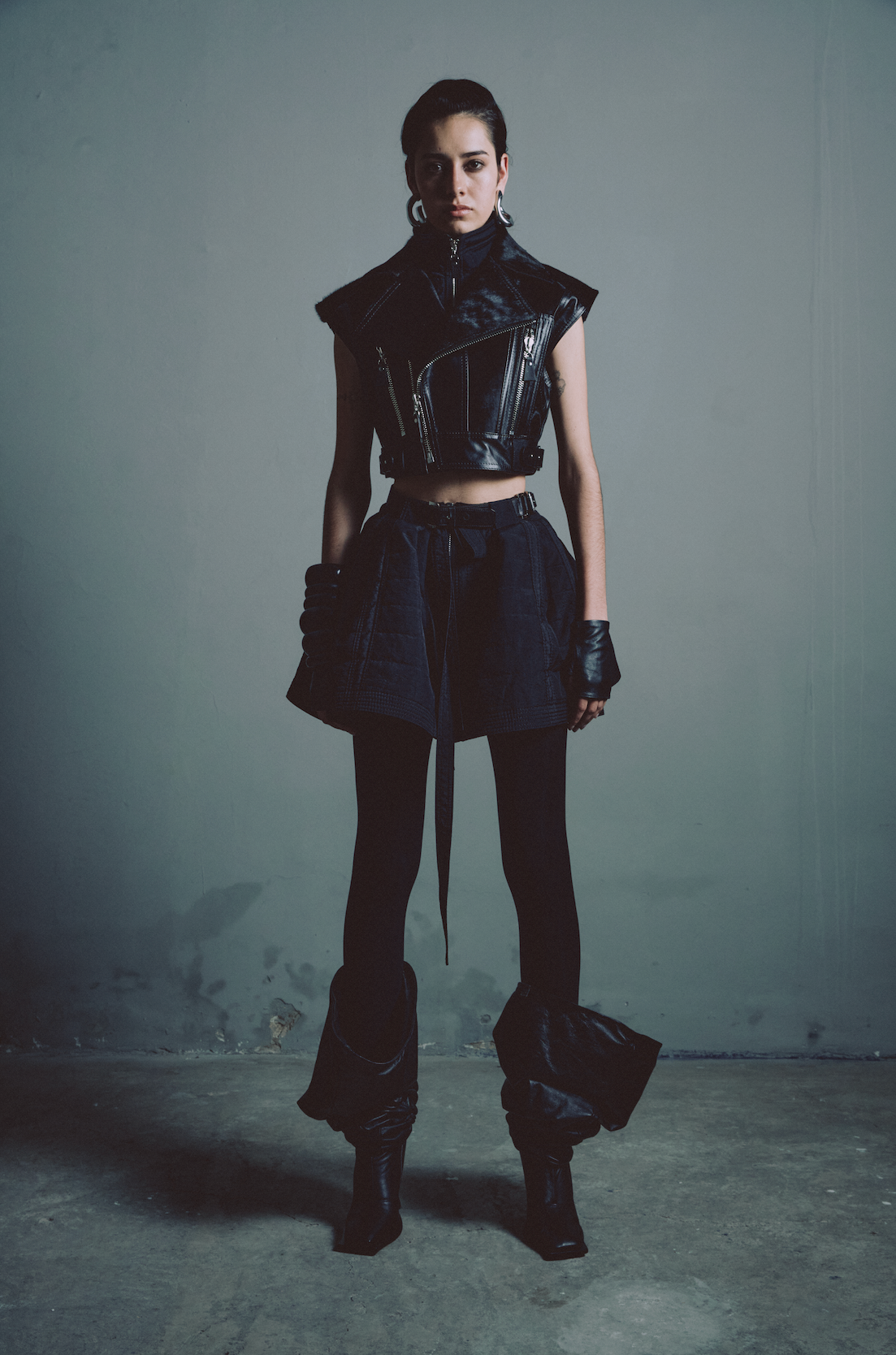 MINI VEST LEATHER