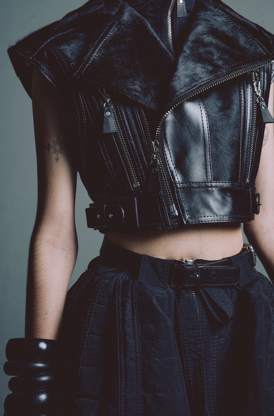 MINI VEST LEATHER