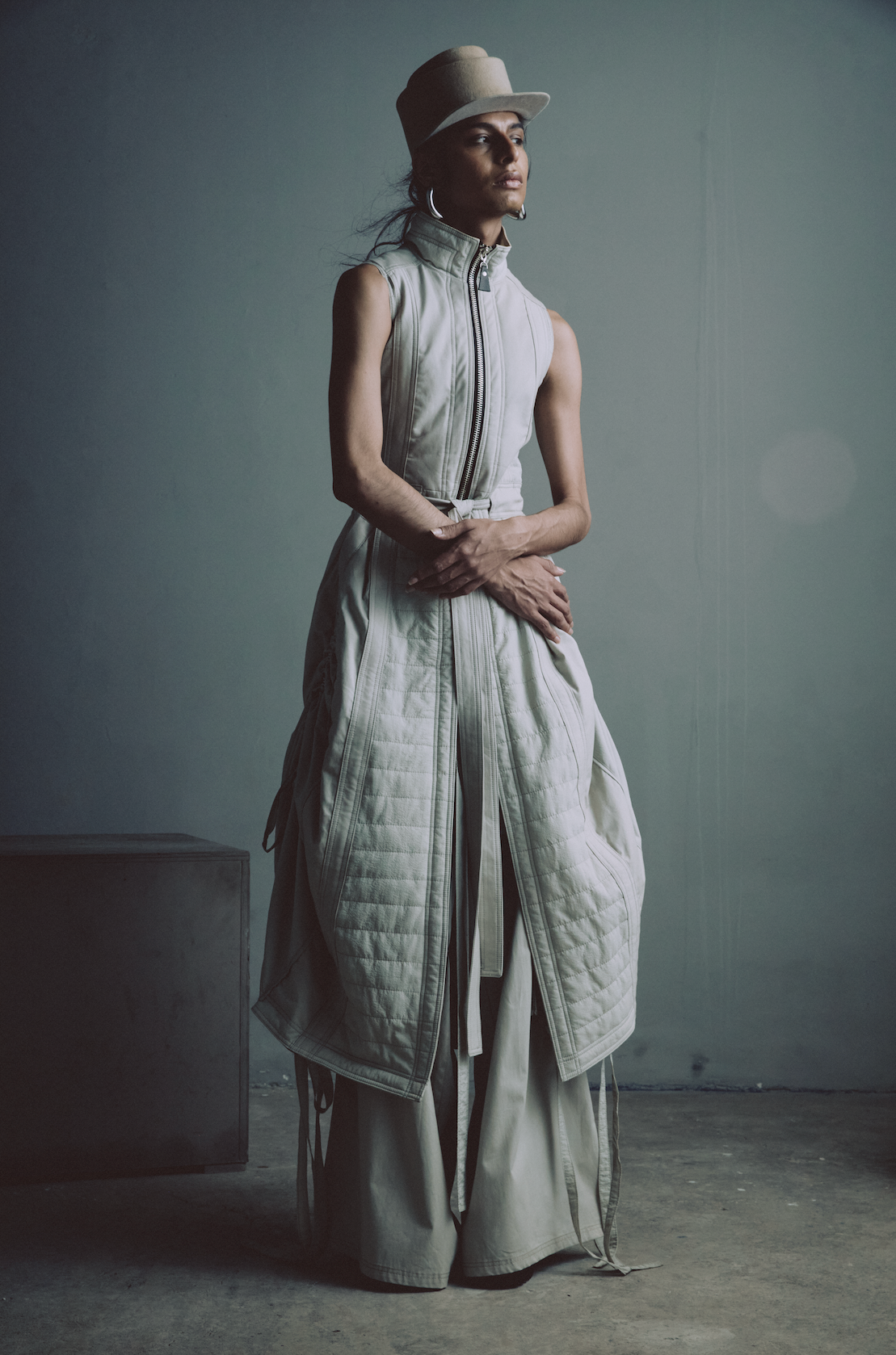 DRESS VEST