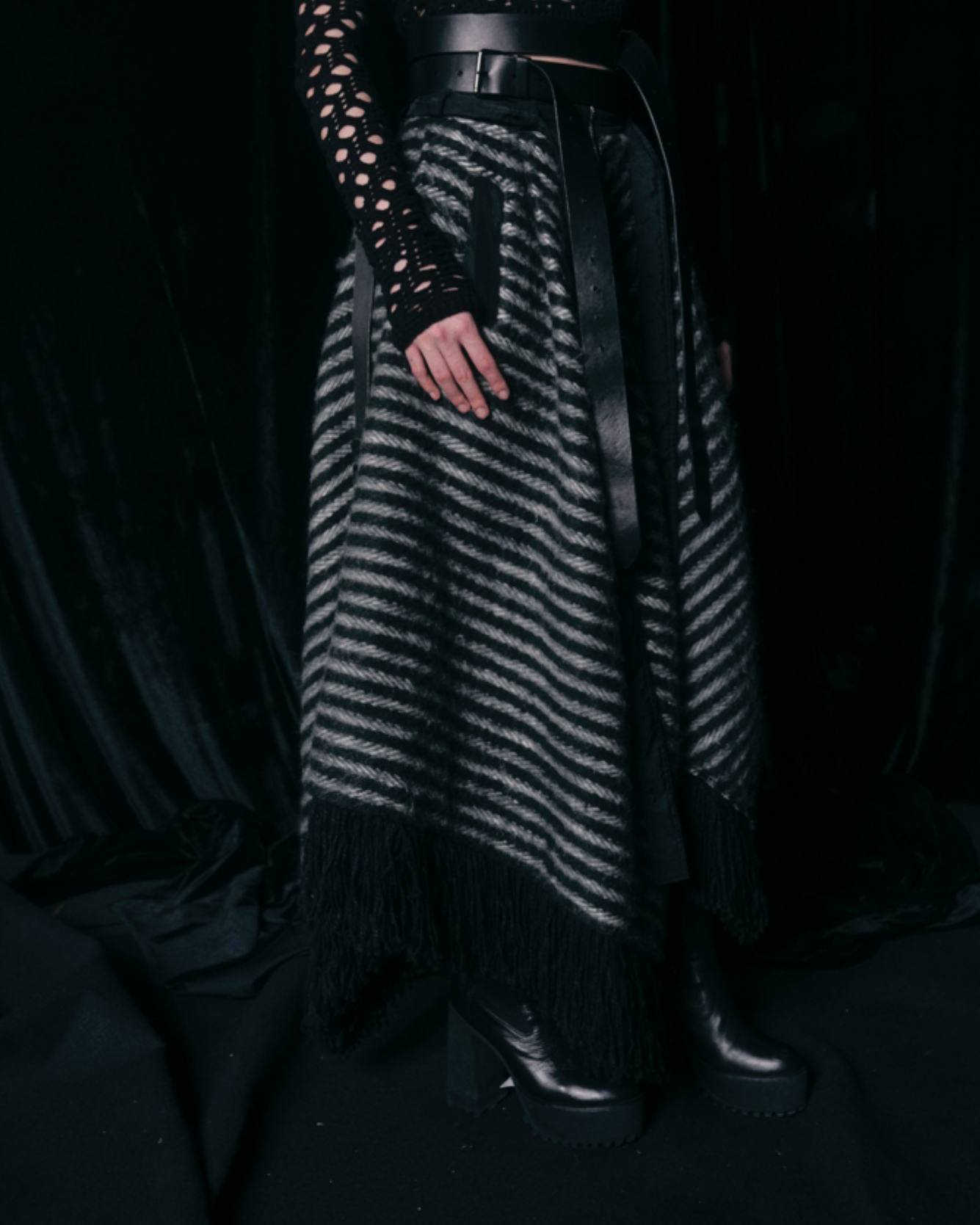 RUANA SKIRT